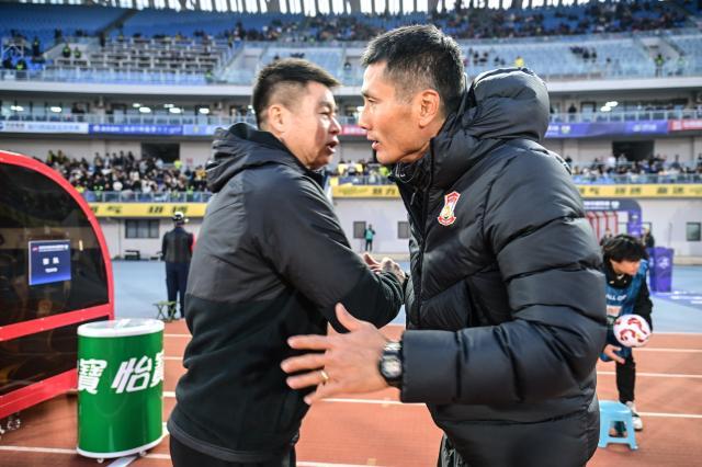 开云官网-五轮不败！网红少帅对决握手言和 西海岸天津搅局？