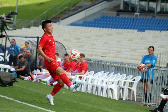 开云下载-阿齐兹停赛为陶强龙带来爆发 天才前锋为何被埋没