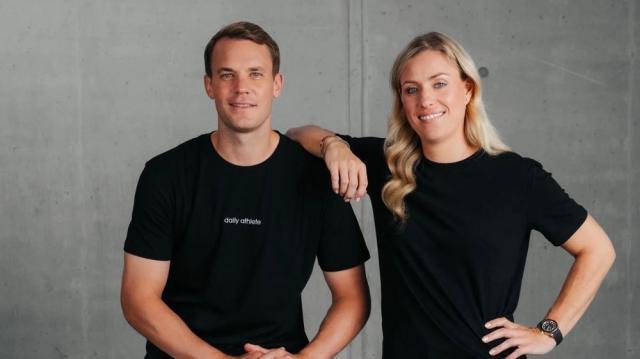 开云下载-诺伊尔肩伤无碍征战世界杯，自曝旧病情为了营销？